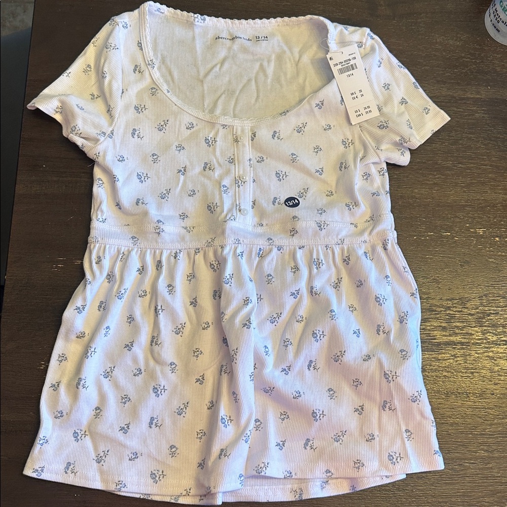 Abercrombie Floral Print Short Sleeve Top